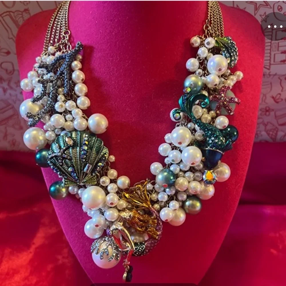 *Sold On The Bay Betsey Johnson Glitter Reef Mermaid Nautical Necklace - Picture 1 of 8
